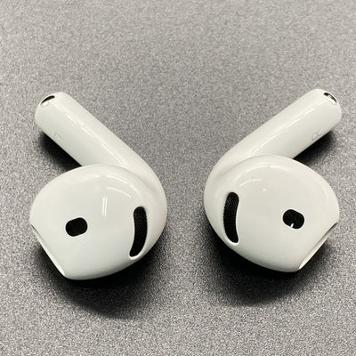 【中古】AirPods 4 MXP93J/A（アクティブノイズキャンセリング搭載）【秋葉原】