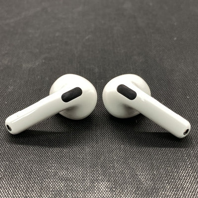 【中古】AirPods 4 MXP93J/A（アクティブノイズキャンセリング搭載）【秋葉原】