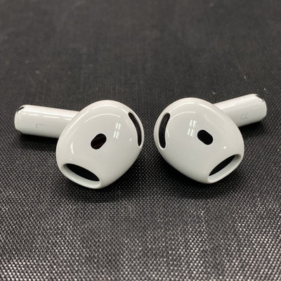 【中古】AirPods 4 MXP93J/A（アクティブノイズキャンセリング搭載）【秋葉原】