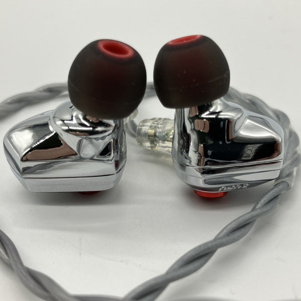 【中古】TITAN S2【名古屋】