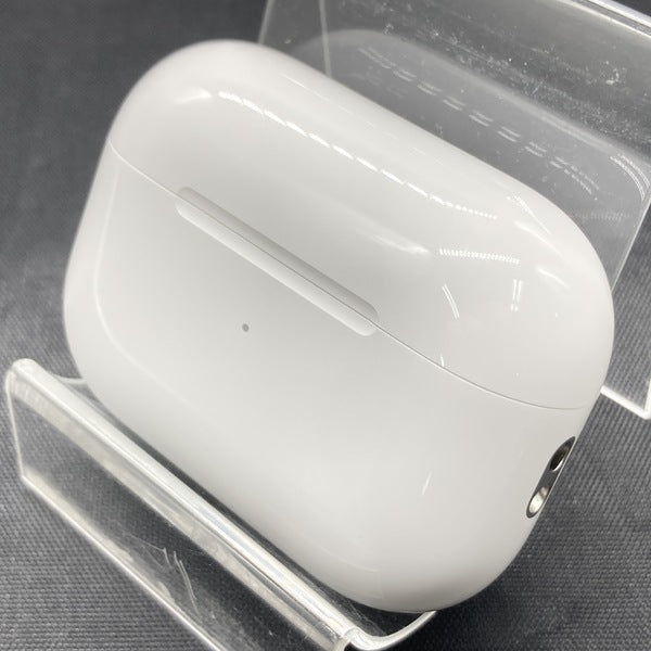 AirPods pro 第二世代　Type-C充電　中古　少し傷あり　正規品 Amazon.co.jp: 【整備済み品】 Apple AirPods Pro（第2世代