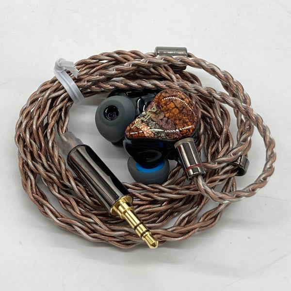【中古】PERFORMER 8【秋葉原】