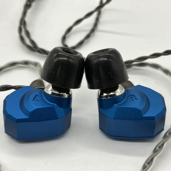 Campfire Audio Q4 C/2019 Q4 (3BAイヤホン) C/2019 Q4 - Campfire Audio -ミックスウェーブ株式会社