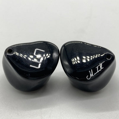 【中古】MACBETH 【UNM-3140】（ケーブル欠品）(ジャンク品・返品不可)【日本橋】