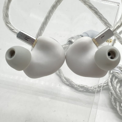 【中古】Cadenza 4【日本橋】