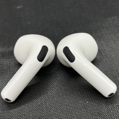 【中古】AirPods 4 MXP63J/A【秋葉原】