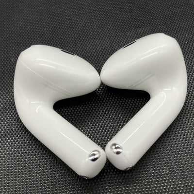 【中古】AirPods 4 MXP63J/A【秋葉原】