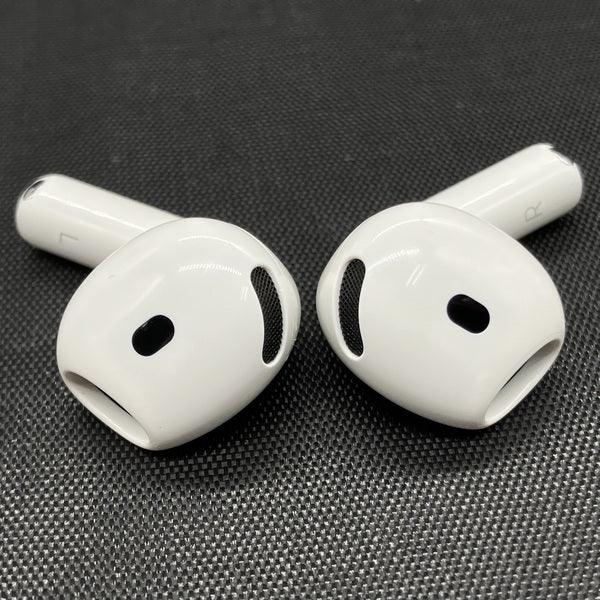 【中古】AirPods 4 MXP63J/A【秋葉原】
