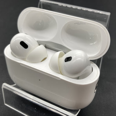 【中古】MagSafe充電ケース(USB-C)付きAirPods Pro(第2世代) MTJV3JA【秋葉原】