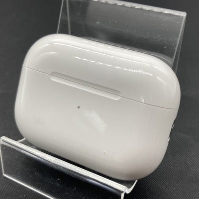【中古】MagSafe充電ケース(USB-C)付きAirPods Pro(第2世代) MTJV3JA【秋葉原】