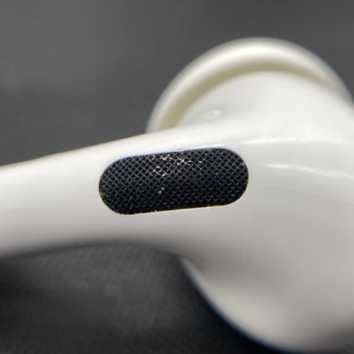 【中古】MagSafe充電ケース(USB-C)付きAirPods Pro(第2世代) MTJV3JA【秋葉原】