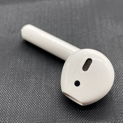 【中古】airpods （L）(第1世代)【日本橋】