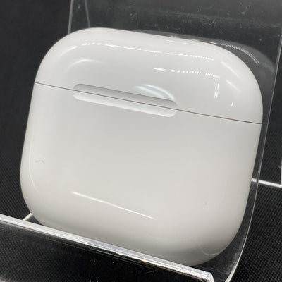 【中古】AirPods 4 MXP63J/A【秋葉原】