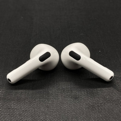 【中古】AirPods 4 MXP63J/A【秋葉原】