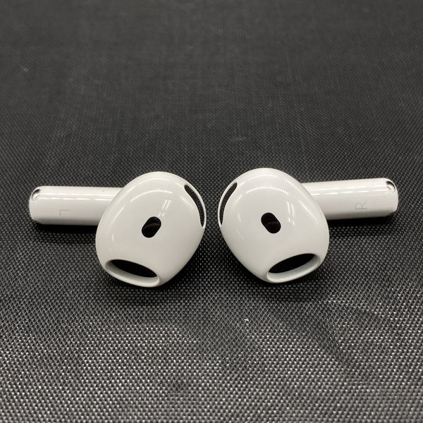 【中古】AirPods 4 MXP63J/A【秋葉原】