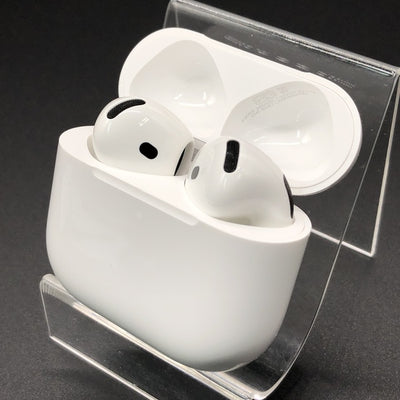 【中古】AirPods 4 MXP93J/A（アクティブノイズキャンセリング搭載）【秋葉原】