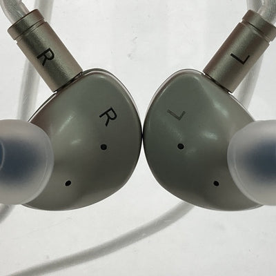 【中古】Que【仙台】