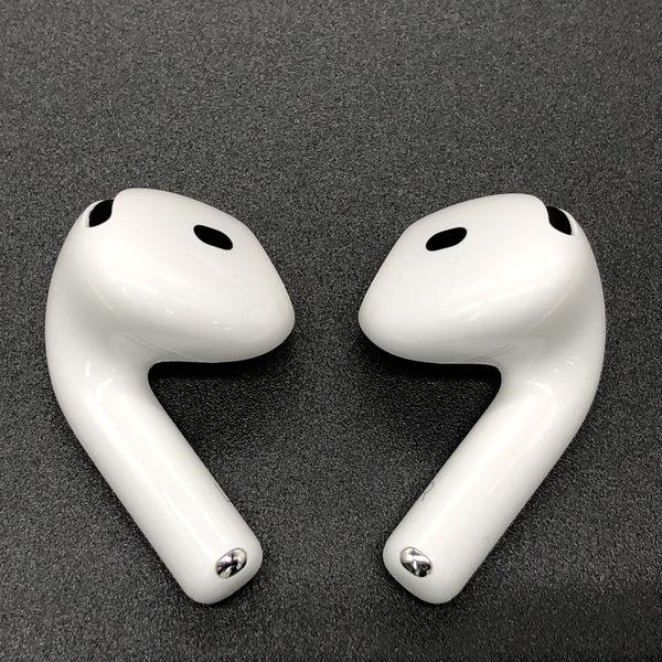 【中古】AirPods 4 MXP93J/A（アクティブノイズキャンセリング搭載）【秋葉原】