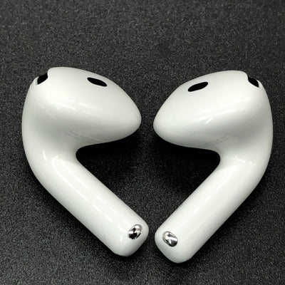 【中古】AirPods 4 MXP93J/A（アクティブノイズキャンセリング搭載）【秋葉原】