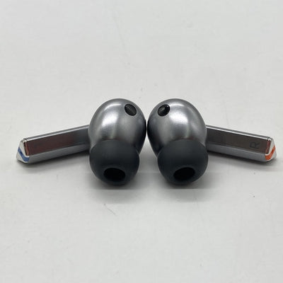 【中古】Galaxy Buds3 Pro シルバー 【SM-R630NZAAXJP】【秋葉原】