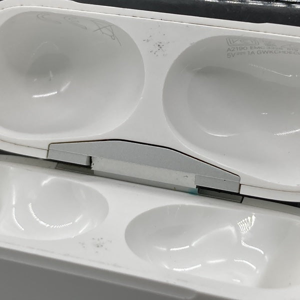 【中古】AirPods Pro 充電ケース【秋葉原】
