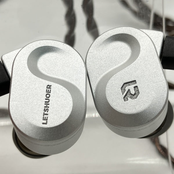【中古】S08 Silver【秋葉原】