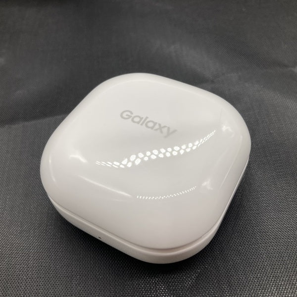 【中古】Galaxy Buds2 White 【SM-R177NZWAXJP】【日本橋】