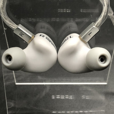【中古】Cadenza 4【秋葉原】