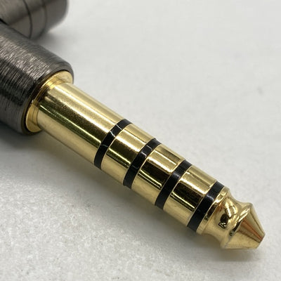 【中古】HAYABUSA ULTRA チタニウムグレイ【秋葉原】