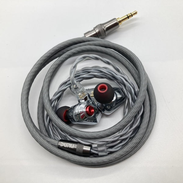【中古】TITAN S2【日本橋】