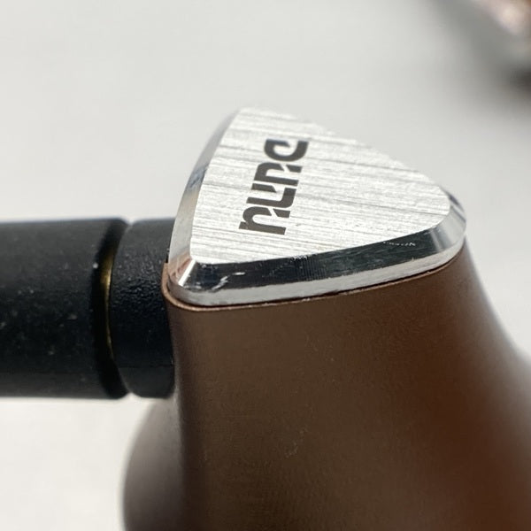 【中古】TITAN 6 ブラウン【秋葉原】