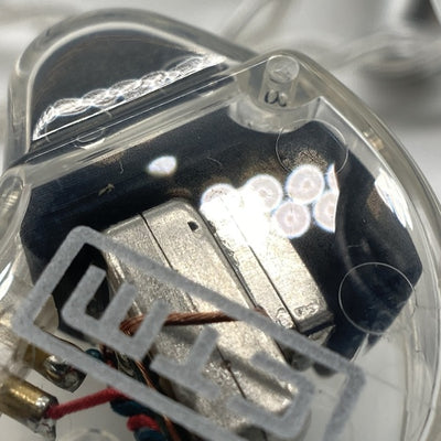【中古】CE220 CLEAR【秋葉原】