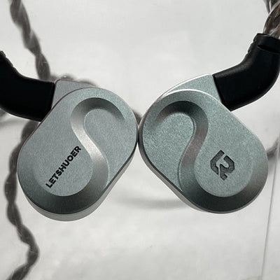 【中古】S08 Silver【日本橋】