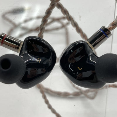 【中古】PERFORMER 8【秋葉原】