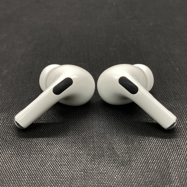 【中古】MagSafe充電ケース(USB-C)付きAirPods Pro(第2世代) MTJV3KH/A(海外モデル)【秋葉原】