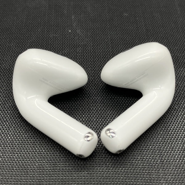 【中古】AirPods 4 MXP63J/A【仙台】