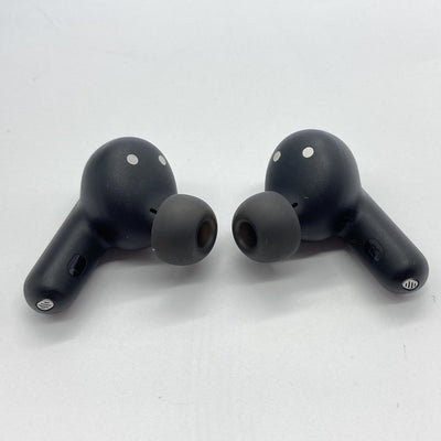 【中古】LIVE BEAM 3 ブラック【JBLLIVEBEAM3BLK】【日本橋】