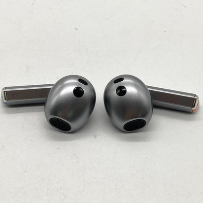 【中古】Galaxy Buds3 シルバー 【SM-R530NZAAXJP】【秋葉原】