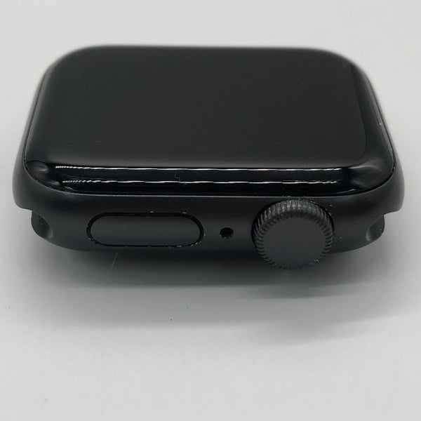 Apple - SAPPHIREiphone 8  2台セットスペースグレイ　美品 中古 img01.jpg