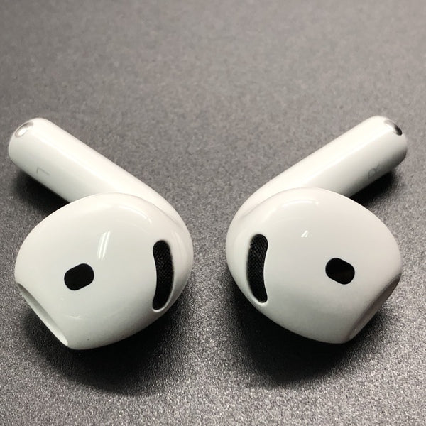 【中古】AirPods 4 MXP93J/A（アクティブノイズキャンセリング搭載）【秋葉原】