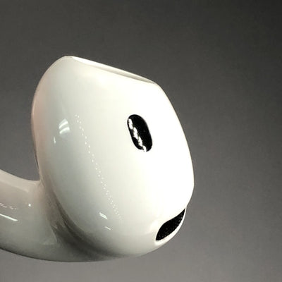 【中古】AirPods 4 MXP93J/A（アクティブノイズキャンセリング搭載）【秋葉原】