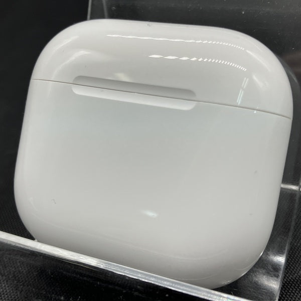 【中古】AirPods 4 MXP93J/A（アクティブノイズキャンセリング搭載）【日本橋】