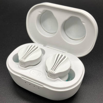 【中古】FW3 White 【FIO-FW3-W】【秋葉原】