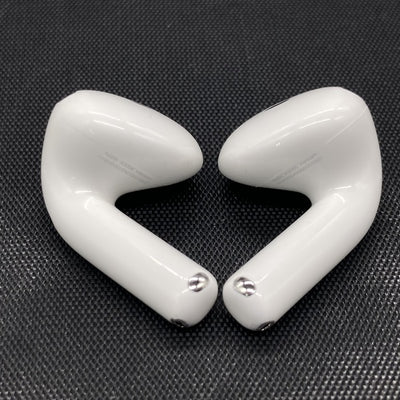 【中古】AirPods 4 MXP93J/A（アクティブノイズキャンセリング搭載）【秋葉原】