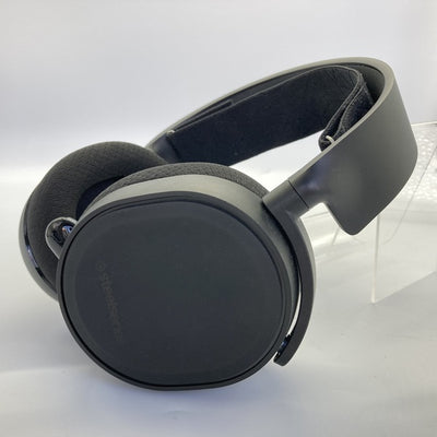 【中古】SteelSeries Arctis 5 Black (2019 Edition)【日本橋】