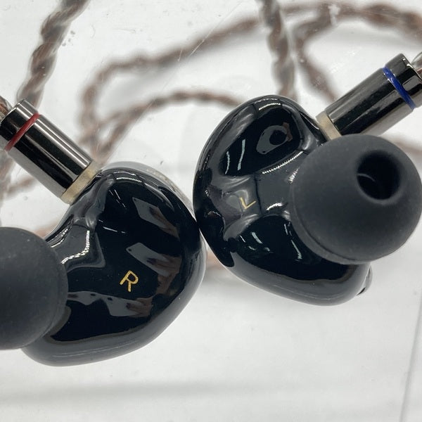 【中古】PERFORMER 8【日本橋】