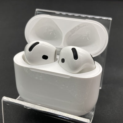 【中古】AirPods 4 MXP93J/A（アクティブノイズキャンセリング搭載）【日本橋】