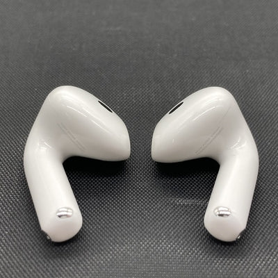 【中古】AirPods 4 MXP93J/A（アクティブノイズキャンセリング搭載）【日本橋】