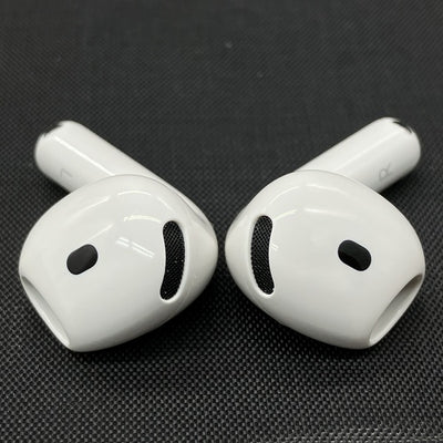 【中古】AirPods 4 MXP93J/A（アクティブノイズキャンセリング搭載）【秋葉原】