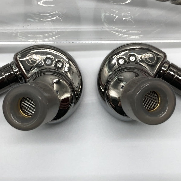 【中古】HAYABUSA ULTRA チタニウムグレイ【日本橋】